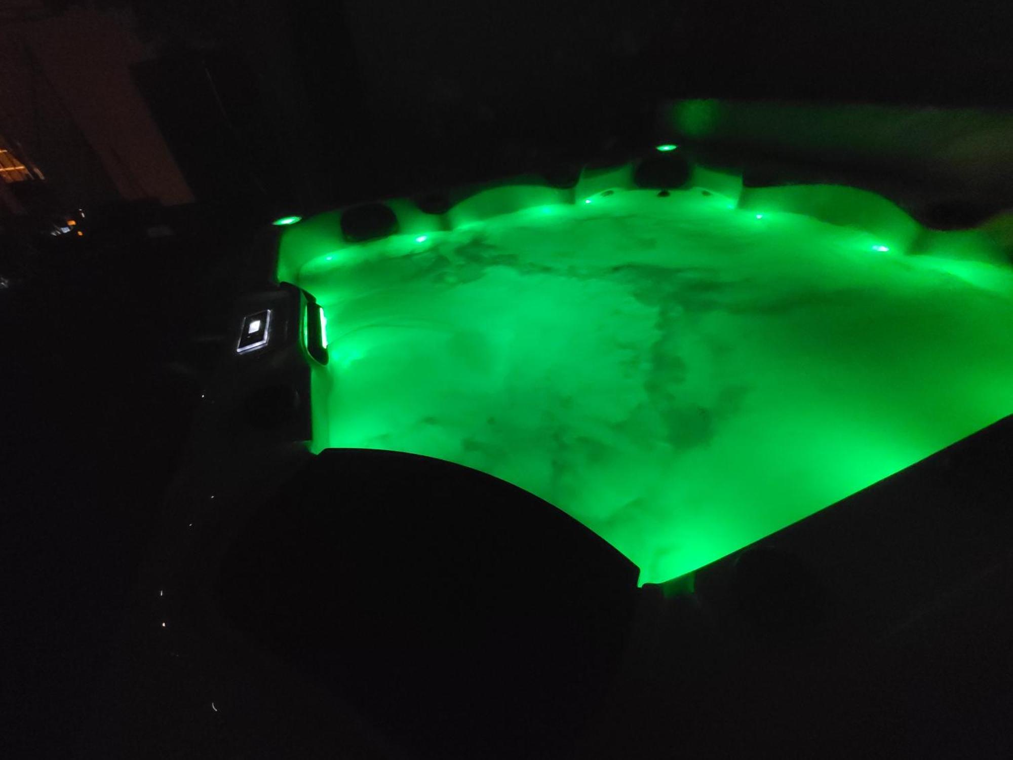 Logement Entier Et Calme 55M2 Avec Spa - Sauna Et Borne De Recharge 7Kw Apartment Meyreuil Luaran gambar